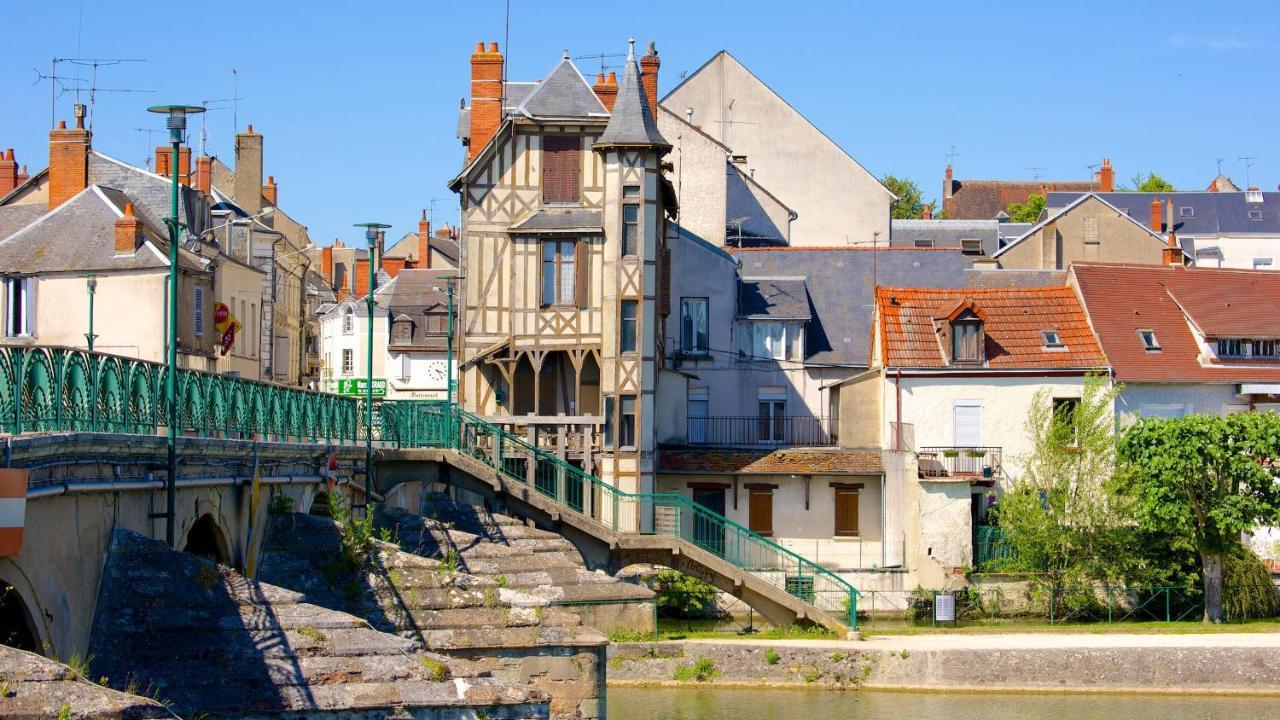 Apartamento Little Jungle - T2 Avec Parking Vierzon Exterior foto